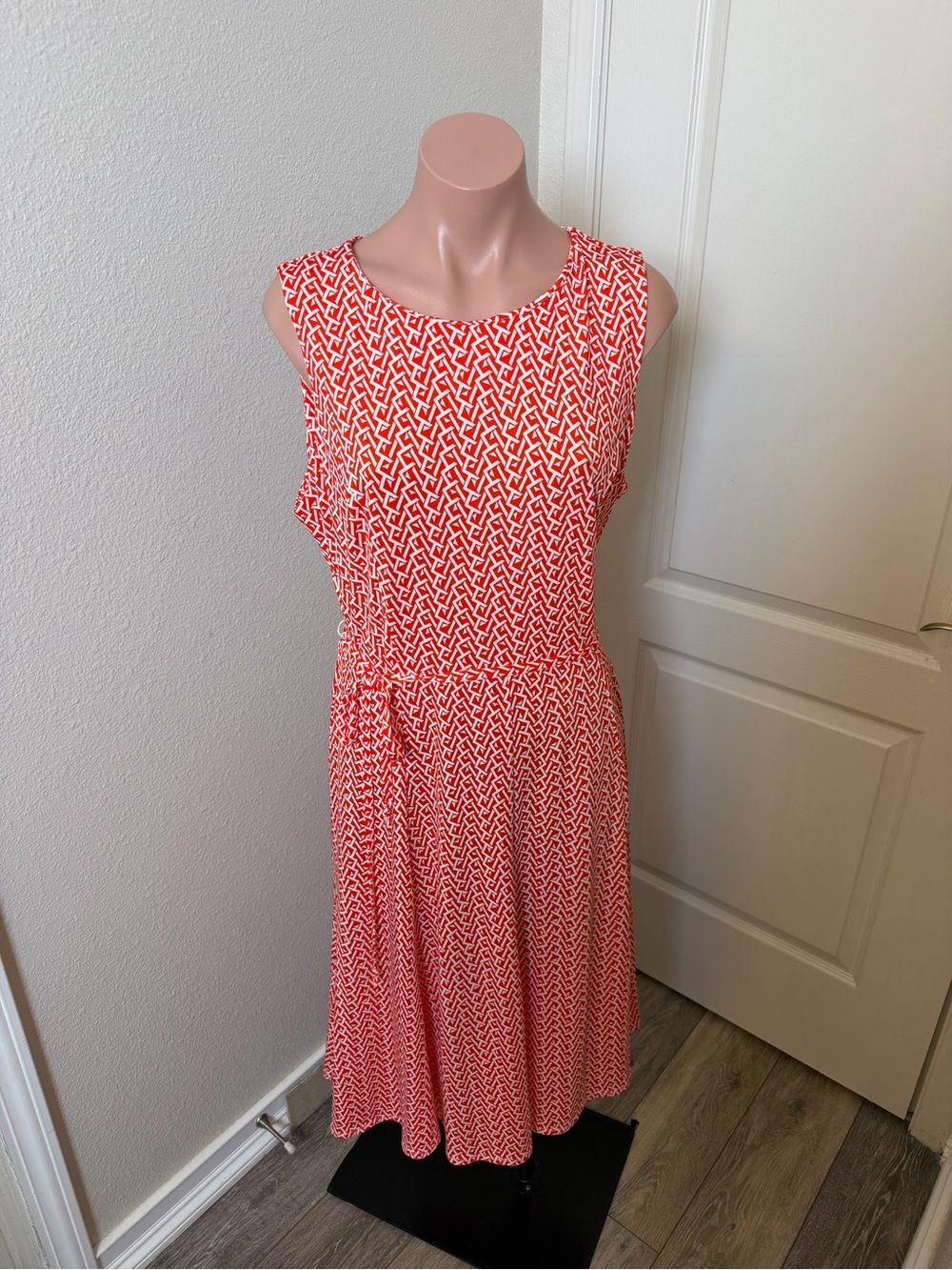 NWT Superfoxx Sleeveless Red & White Printed Midi Dress Sz XL